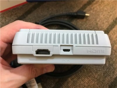 ミニスーパーファミコン裏側