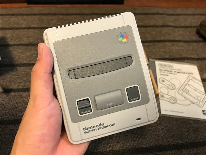ミニスーパーファミコンサイズ感