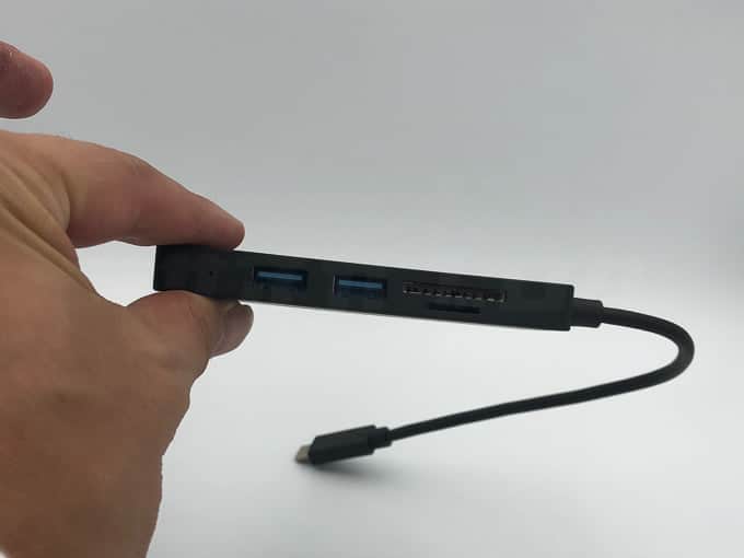 薄さ11mm