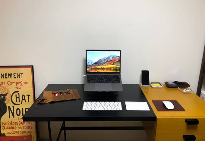 MacBook Proのある風景