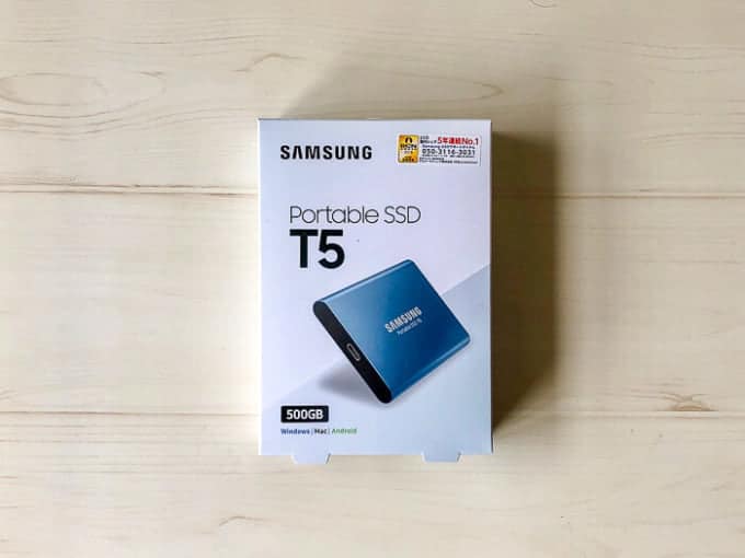 外付けSSD SAMSUNG PotableSSD T5外観