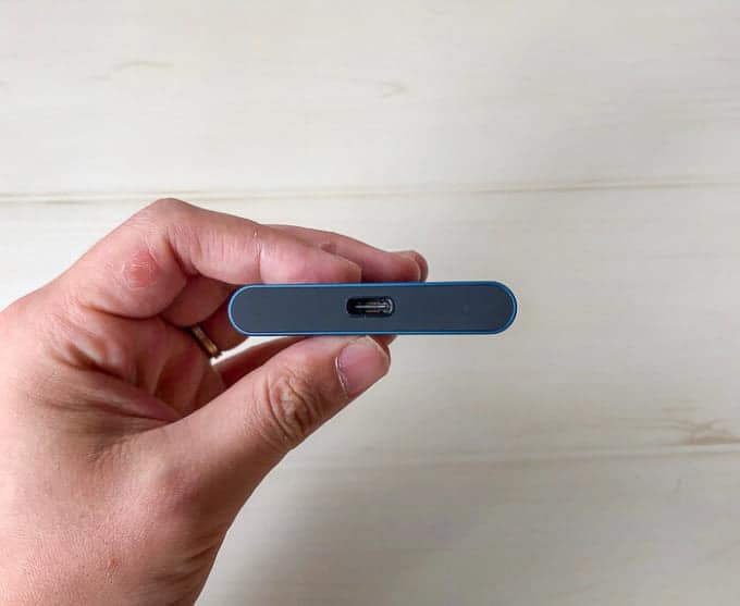 外付けSSD SAMSUNG PotableSSD T5のUSB面