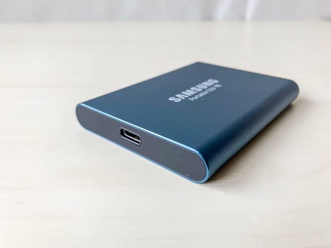 外付けSSD SAMSUNG PotableSSD T5のUSB-C