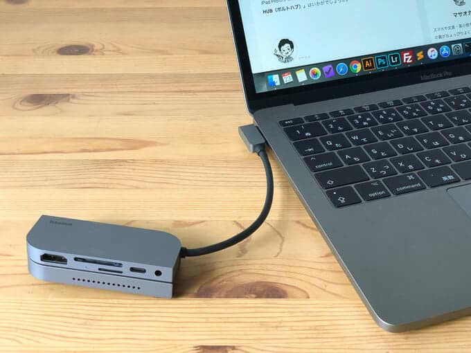 BOLT HUB iPad Pro用USB-Cハブ