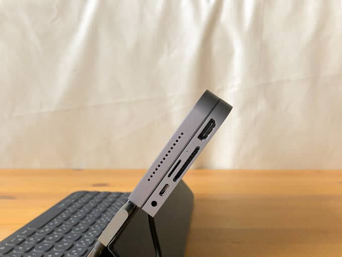BOLT HUB iPad Pro用USB-Cハブ