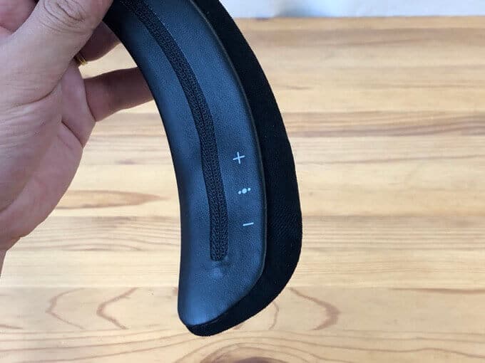 BOSE Soundwaer(サウンドウェアー)ボタン右