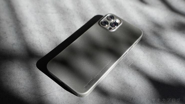 memumi iPhone12ケース